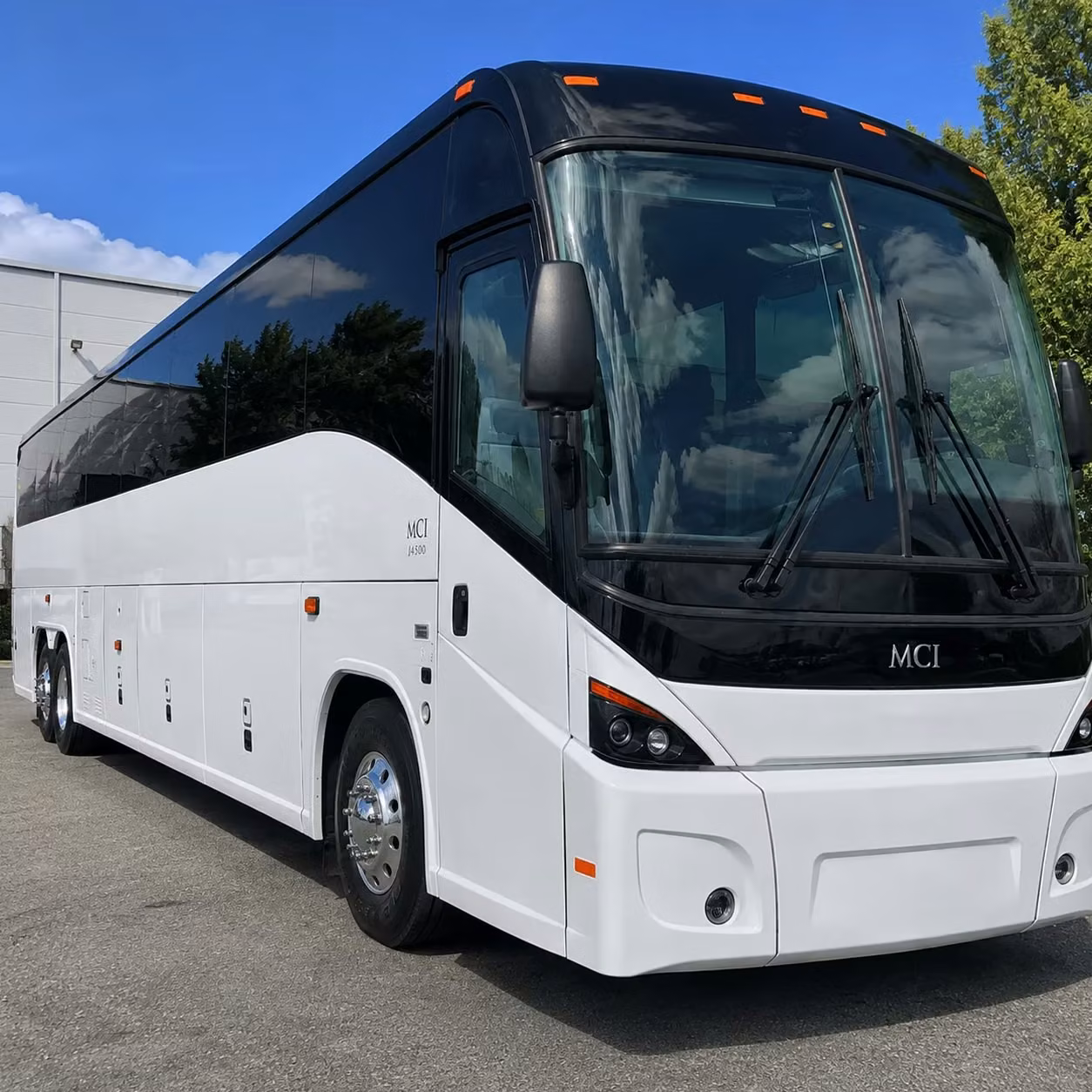 connect alexandria staff to reagan national airport and beyond