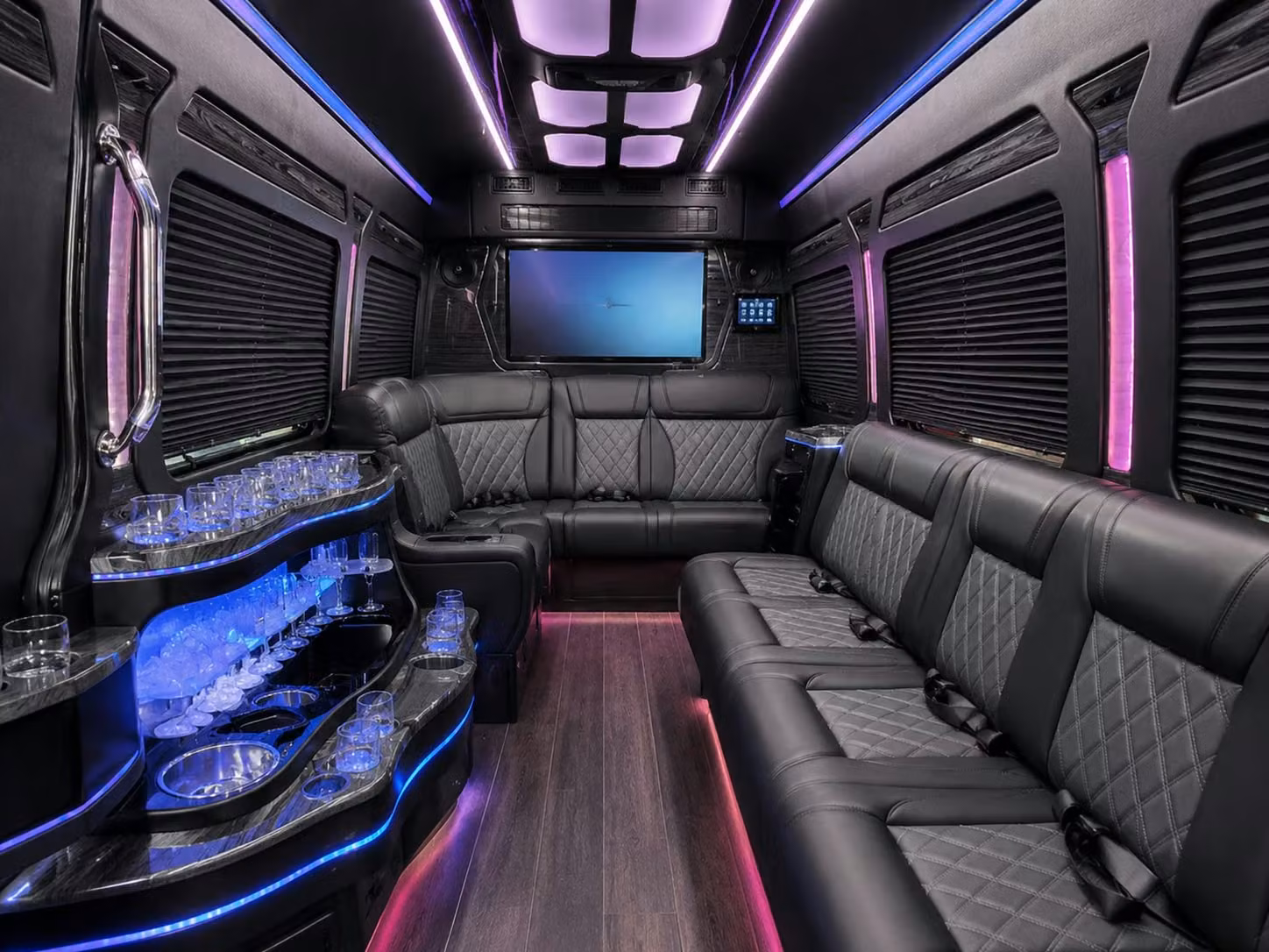 cross the potomac without the stress wedding transportation to dc and maryland venues
