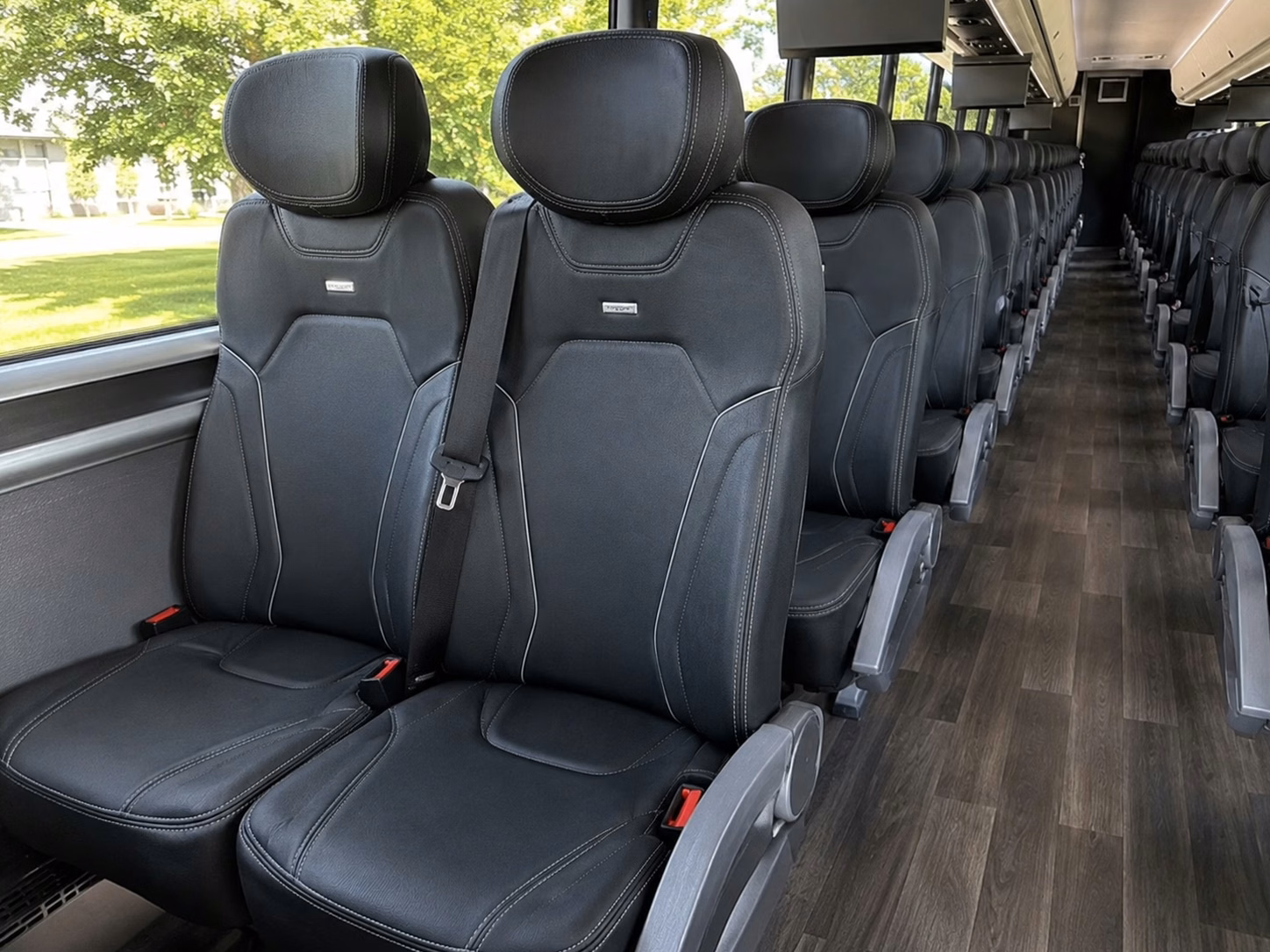 wedding party transfers bridal suites and pre ceremony pickups made easy